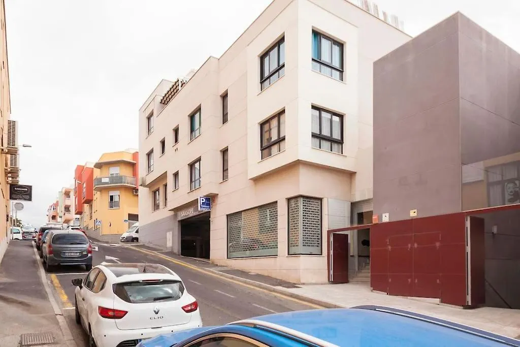 Lovely Spacious Apartment In San Isidro  Espagne