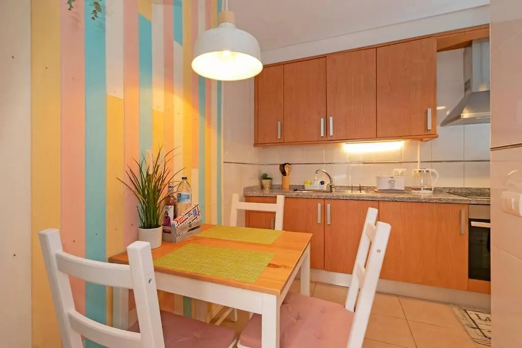 Lovely Spacious Apartment In San Isidro  Espagne
