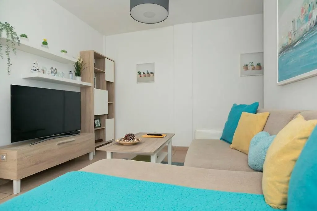 Lovely Spacious Apartment In San Isidro  Espagne